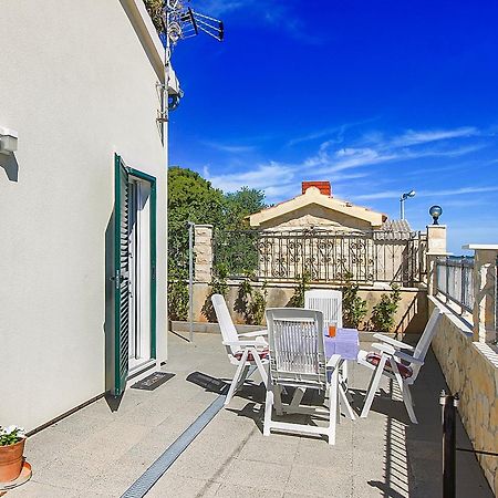 Riva Appartement Krapanj Buitenkant foto
