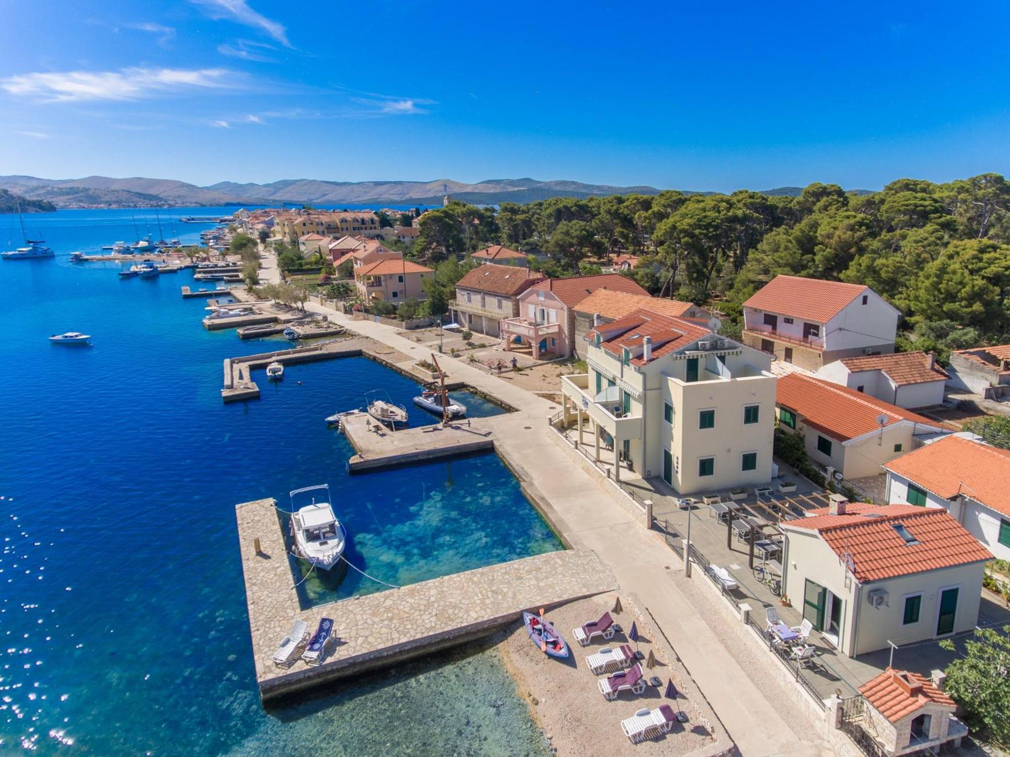 Riva Appartement Krapanj Buitenkant foto